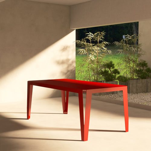 Masă metalică pentru terasă model SPIC, colorată și rezistentă, ideală pentru grădină, balcon sau zone exterioare, cu design inspirat din spicul de grâu.