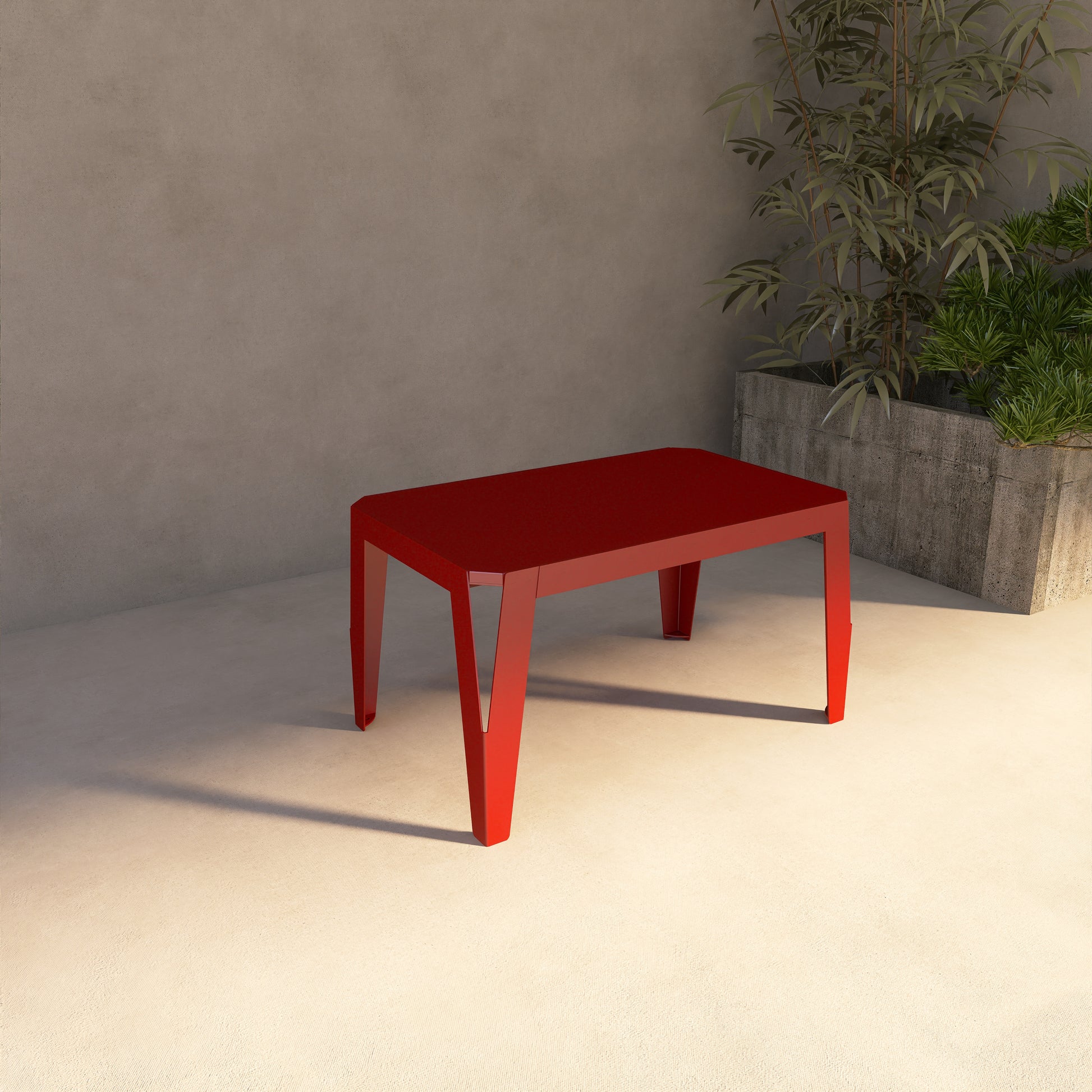 Masuta metalica SPIC 4 pentru terasa, eleganta si rezistenta la intemperii.